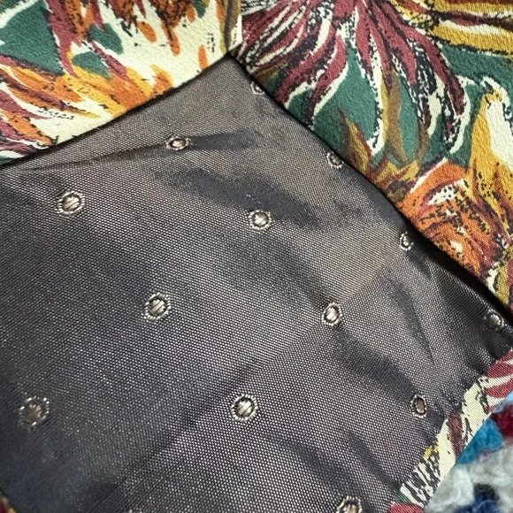 Men’s Vintage Abside Sunflower Neck Tie - Picture 6 of 6